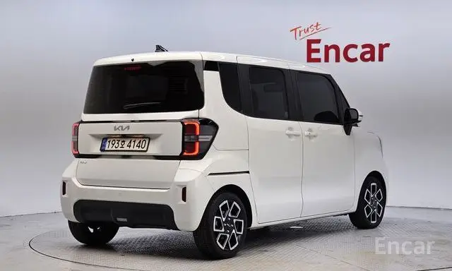 Kia The New Kia Ray Prestige