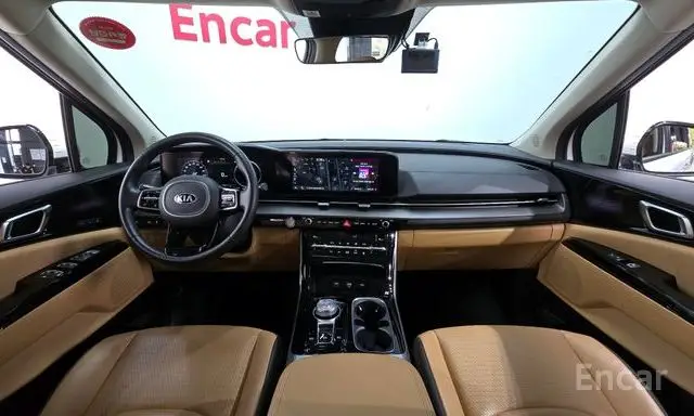 Kia Carnival 4th Generation 9-seater Signature