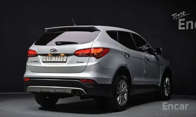 Hyundai Santafe DM Diesel (e-VGT) 2.0 2WD Modern