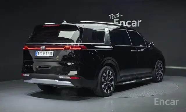Kia Carnival 4th Generation Gasoline 9-seater Signature