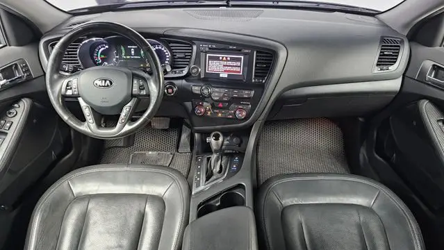 Kia K5 Hybrid Noblesse