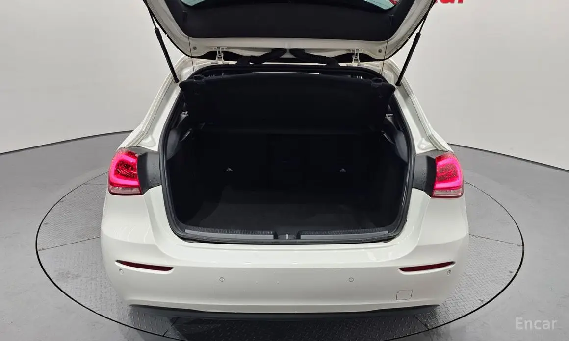 Mercedes-Benz A-Class W177 A220 Hatchback