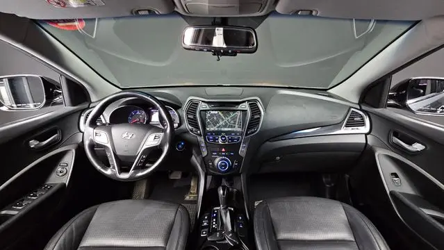 Hyundai Santafe DM Diesel (e-VGT) 2.0 2WD Premium