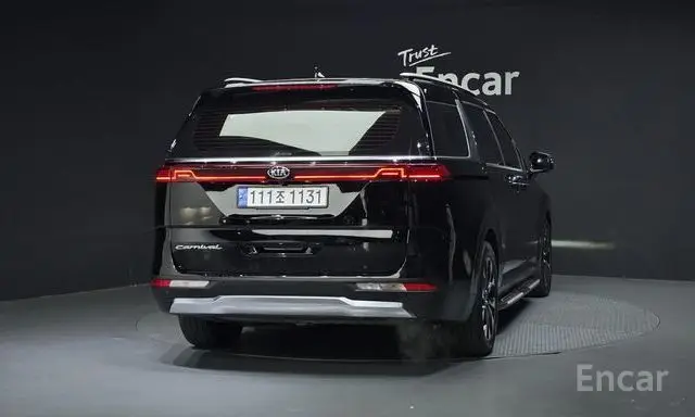 Kia Carnival 4th Generation Gasoline 9-seater Signature