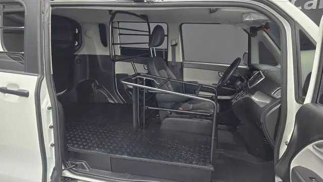 Kia The New Rayban Prestige Special (1-Seater)