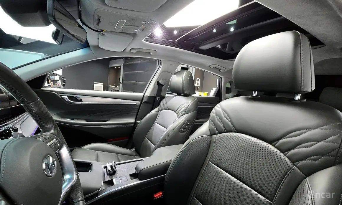 Kia The New Granzer IG 3.3 Calligraphy