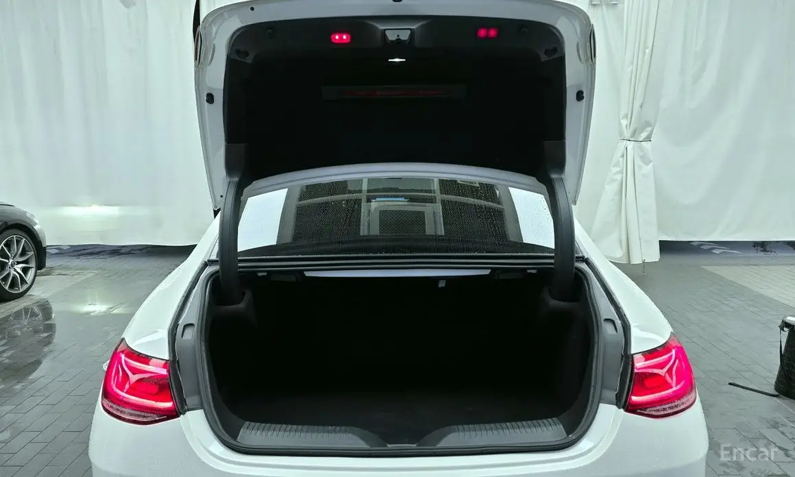 Mercedes-Benz CLS-Class C257 CLS400d 4MATIC AMG Line