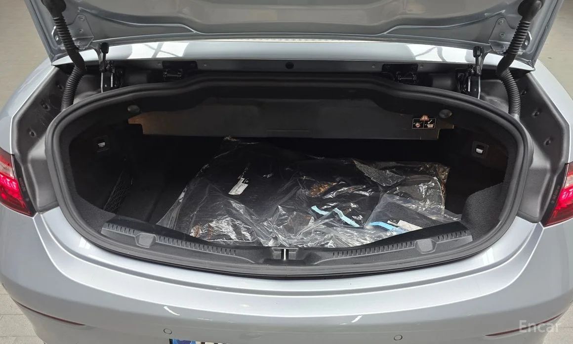 Mercedes-Benz E-Class W213 E450 4MATIC Cabriolet