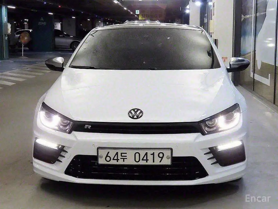 Volkswagen Sirocco 2.0 TDI R-Line