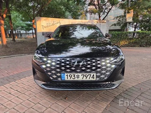 Kia The New Granzer IG 2.5 R Blanc