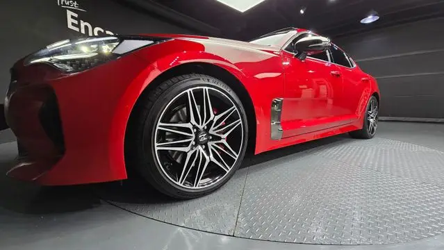 Kia Stinger Master 2.5 AWD Masters