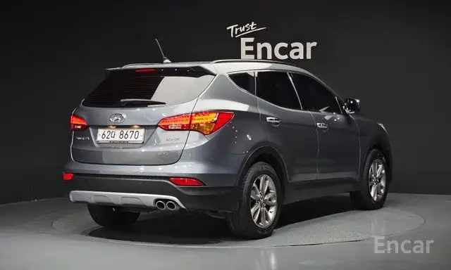 Hyundai Santafe DM Diesel (e-VGT) 2.0 2WD Premium