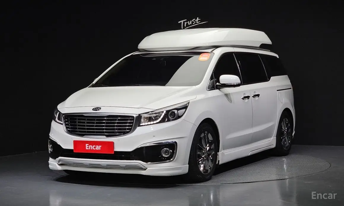 Kia All New Carnival 9-Seater High Limousine Noblesse