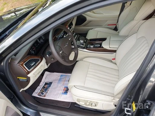 Genesis EQ900 3.8 GDI AWD Prestige