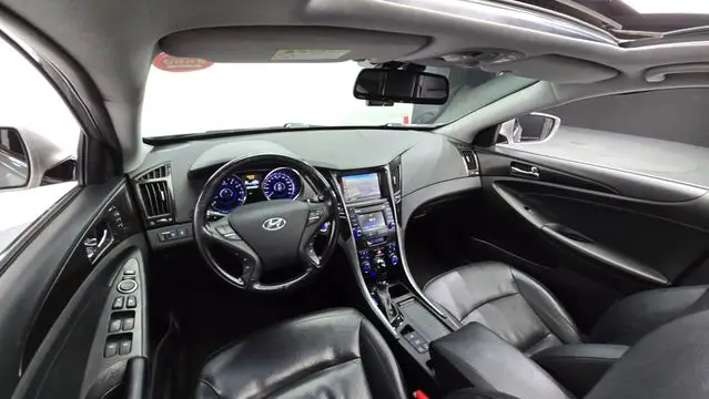 Hyundai Sonata The Brilliant CVVL Premium