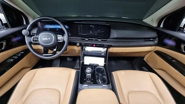 Kia Carnival 4th Generation 7-Seater Signature