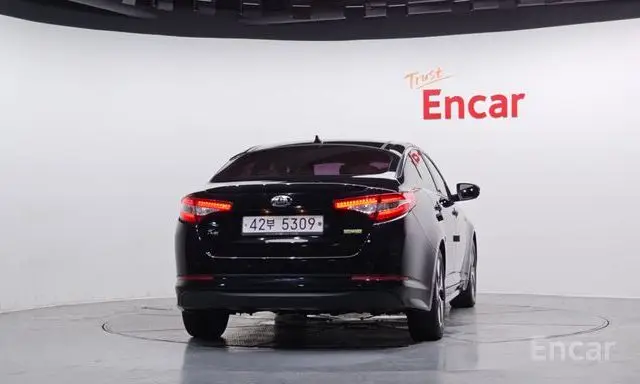 Kia K5 Hybrid Noblesse