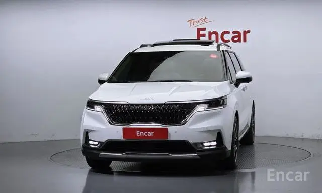 Kia Carnival 4th Generation 9-seater Signature