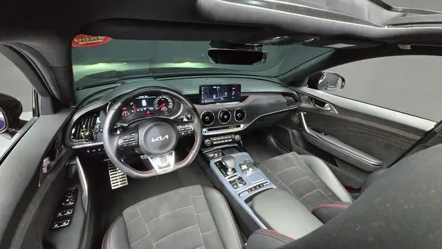 Kia Stinger Meister 3.3 GT AWD Arkro Edition