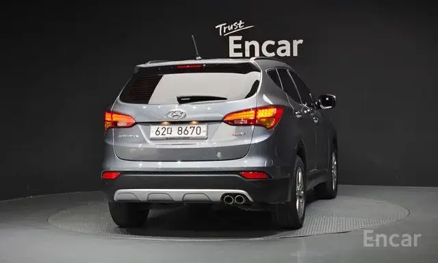 Hyundai Santafe DM Diesel (e-VGT) 2.0 2WD Premium