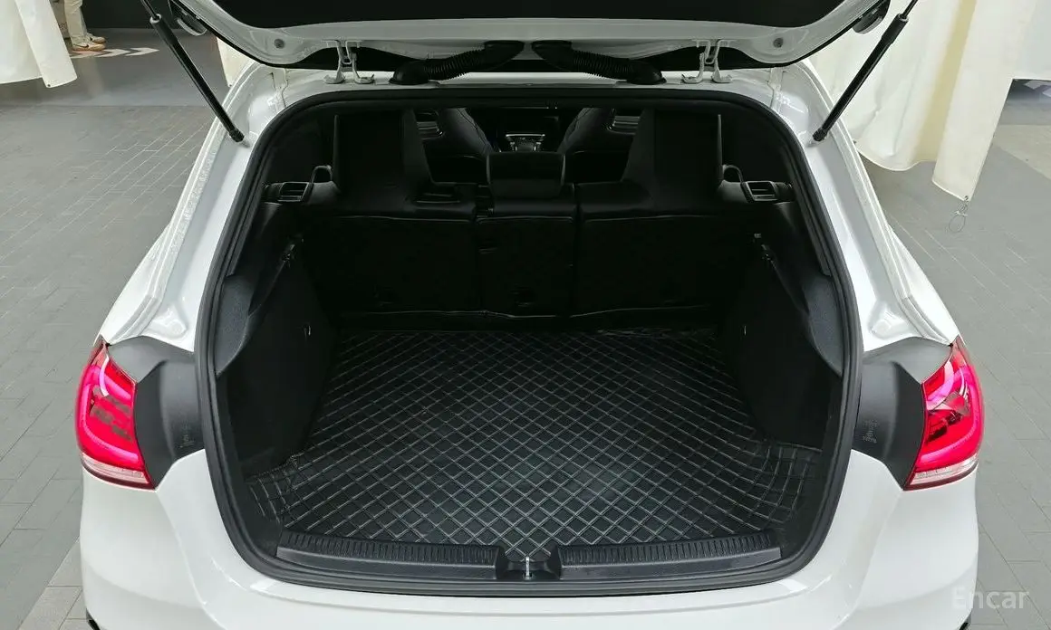 Mercedes-Benz A-Class W177 AMG A45 4MATIC+ Hatchback