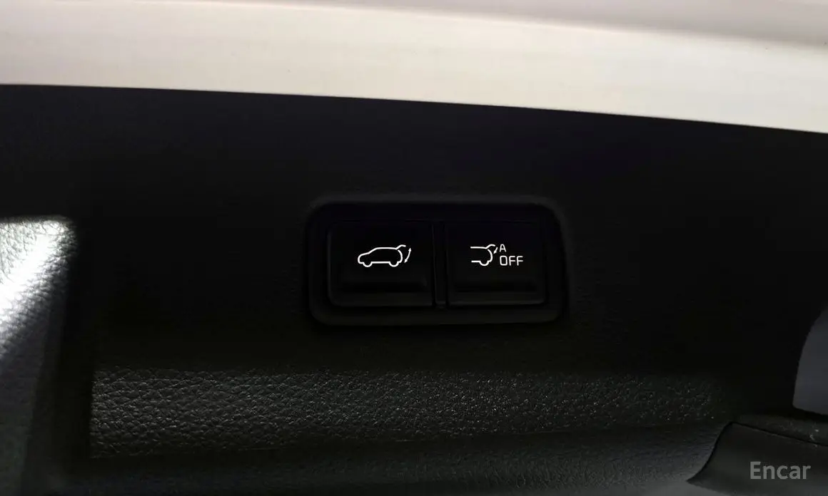 Kia Carnival 4th Generation 9-seater Signature