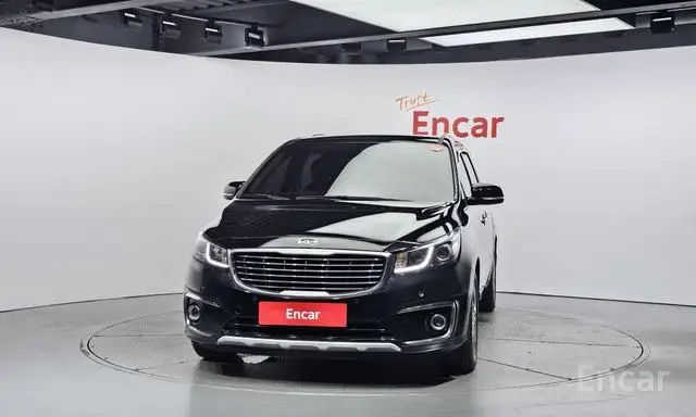 Kia All New Carnival 7-Seater Limousine VIP